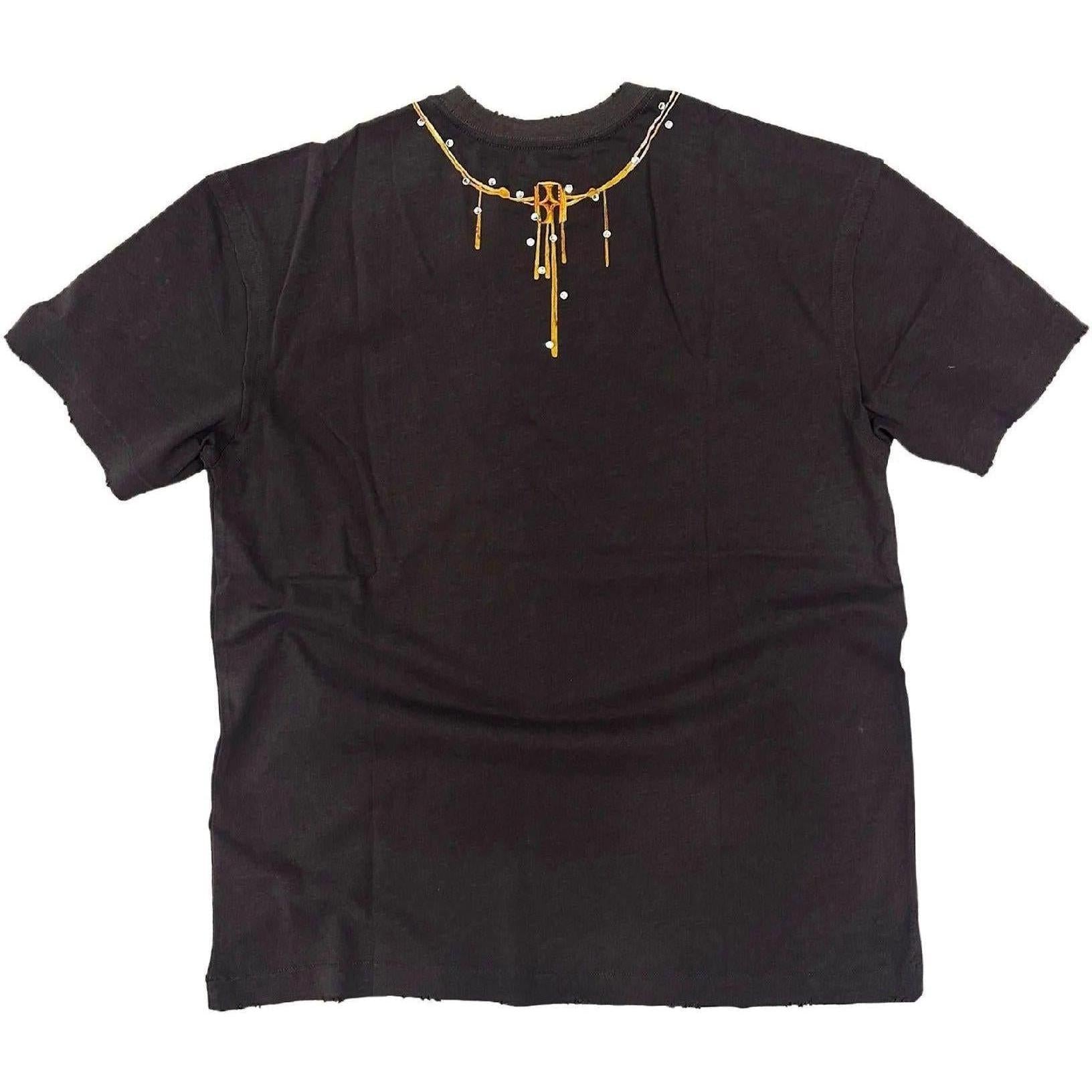 Birth of a Royal Child Gemstone Necklace Print T-Shirt Dark Grey