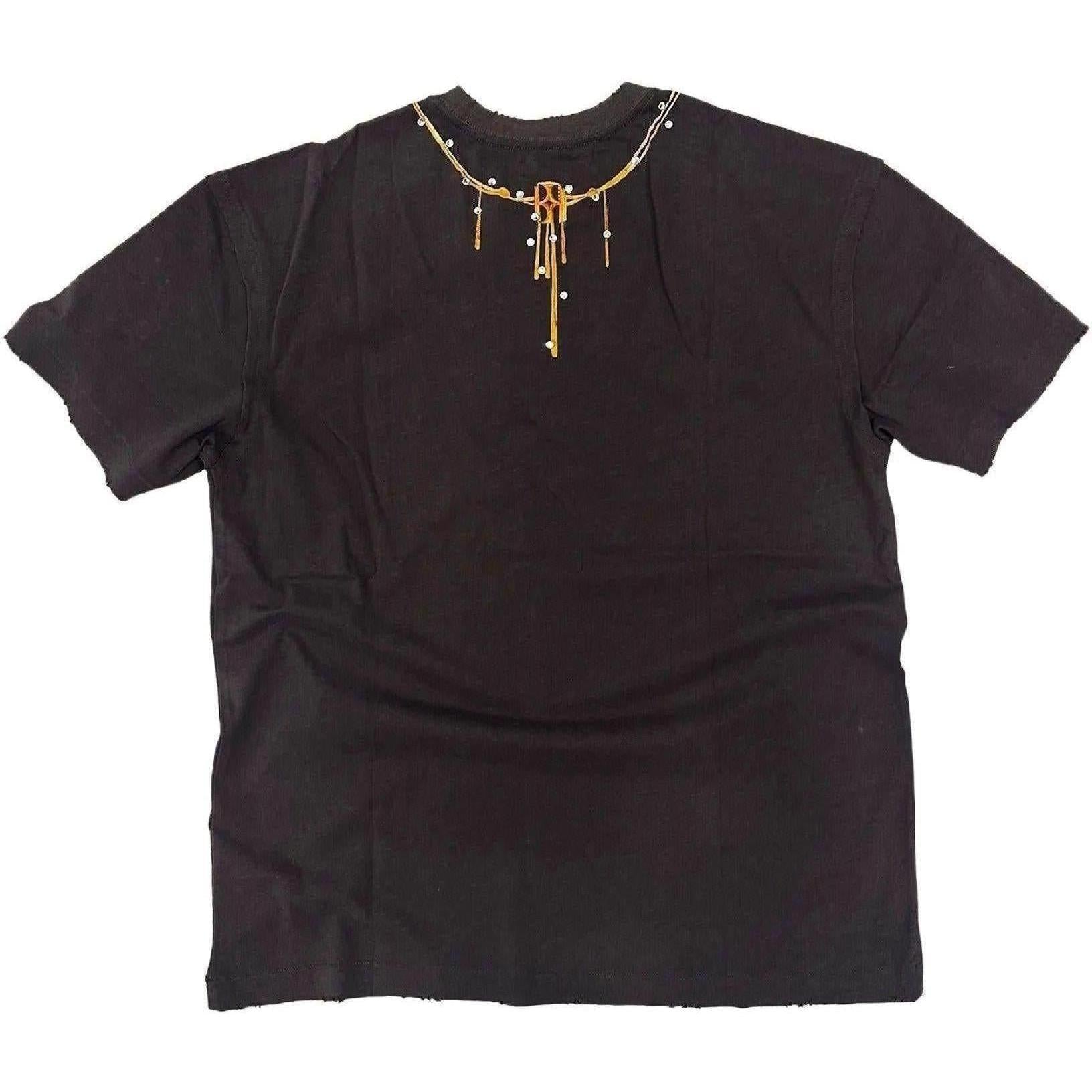 Birth of a Royal Child Gemstone Necklace Print T-Shirt Dark Grey