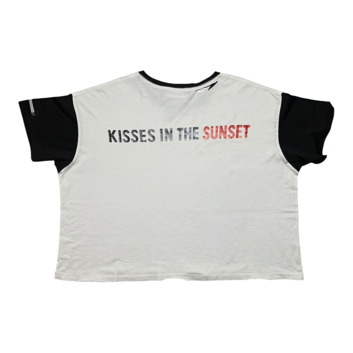 Bottega Desires Kisses in The Sunset T-Shirt