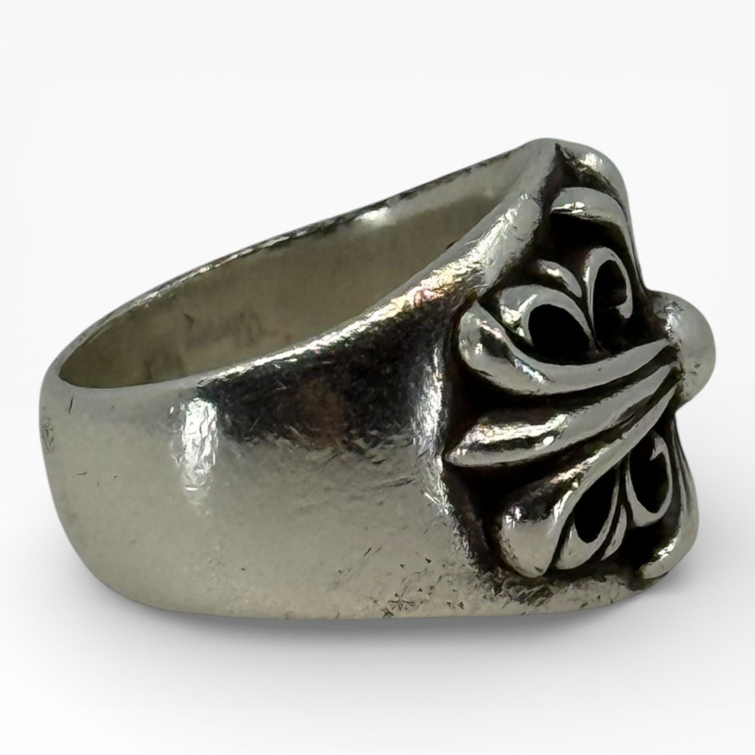 Chrome Hearts Silver Keeper Oval Ring - US Size 12