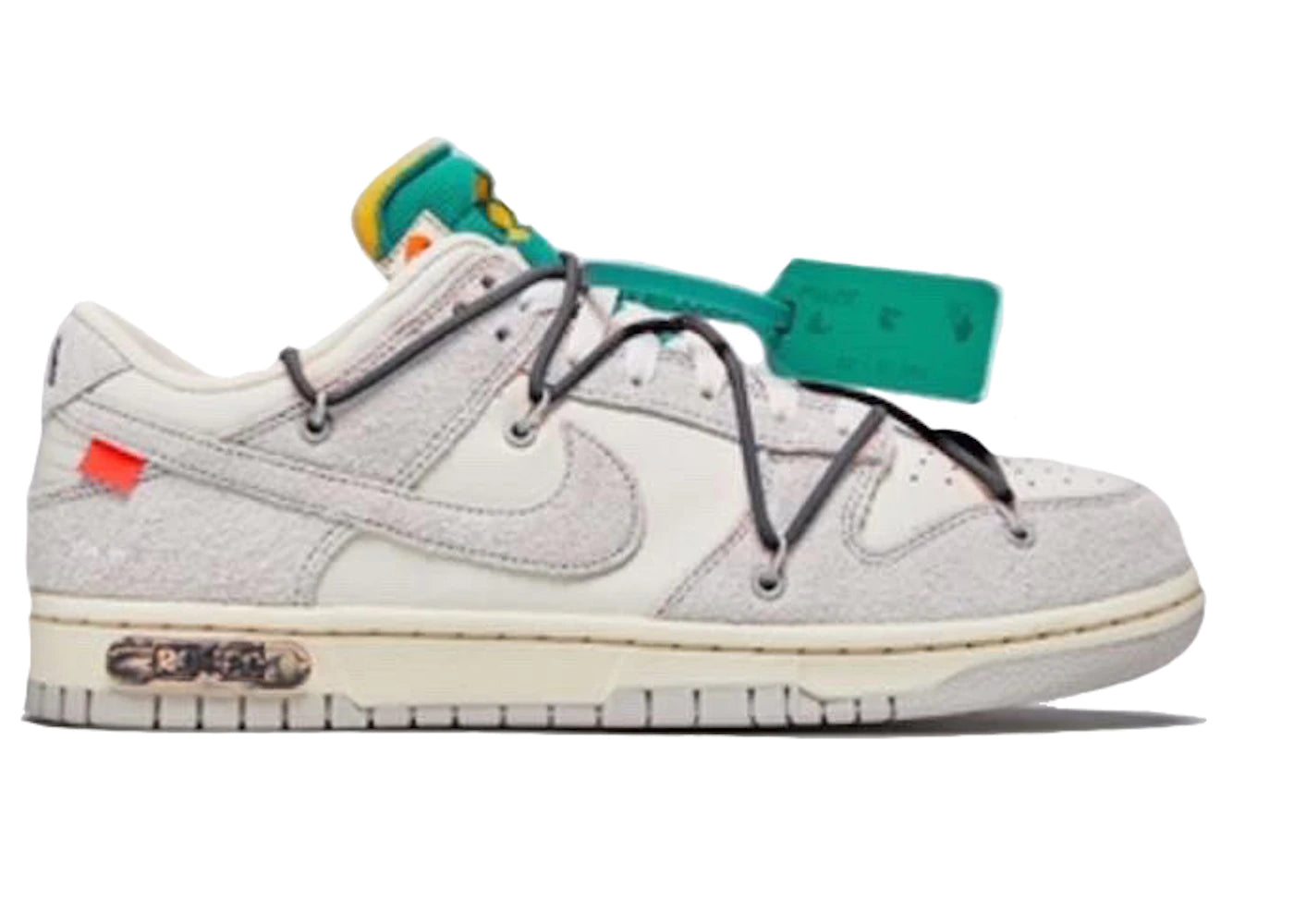 Nike x Off-White Dunk Low Lot 20 of 50