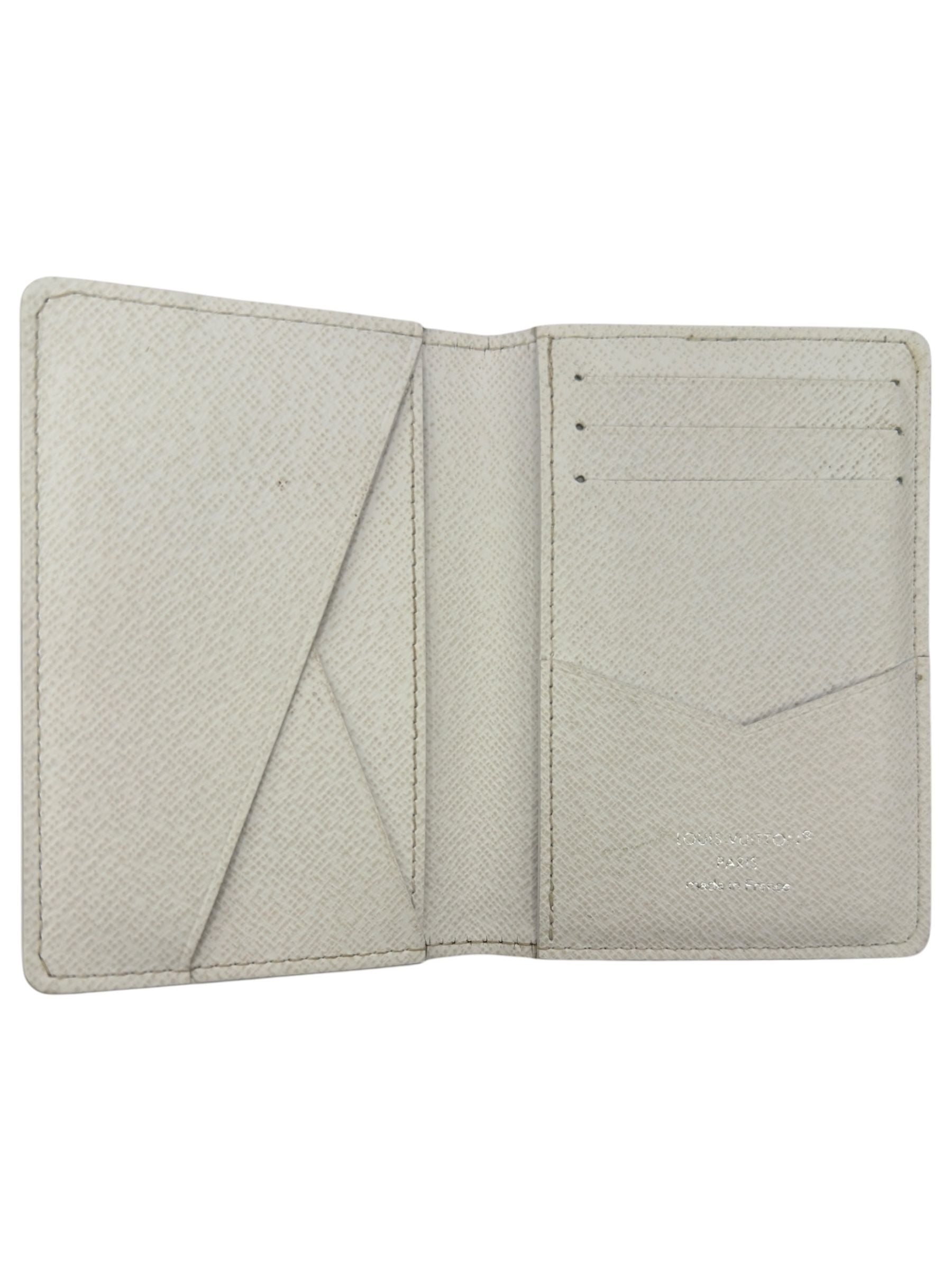 Louis Vuitton Skateboard Pocket Organizer Ski/White