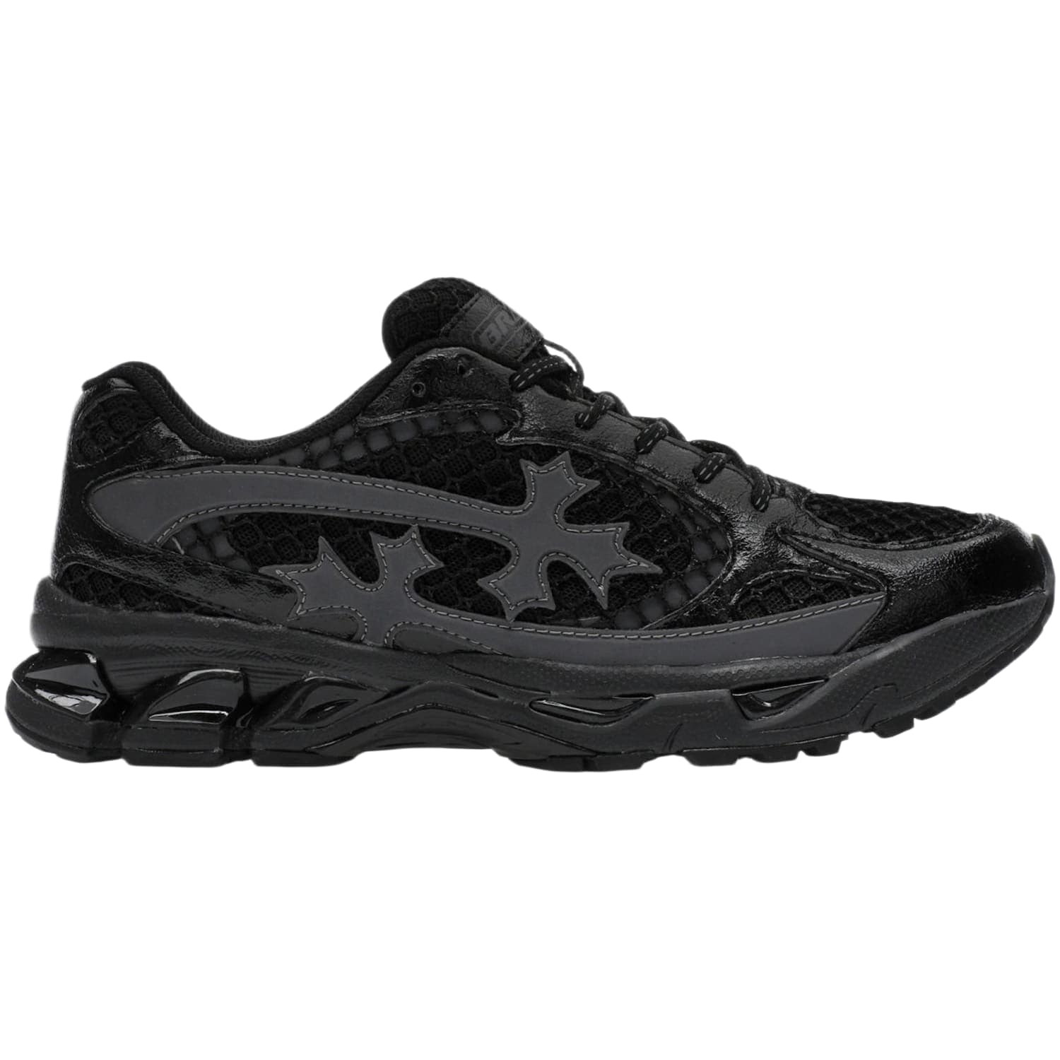 Bravest Studios Kross Kountry Runner Triple Black